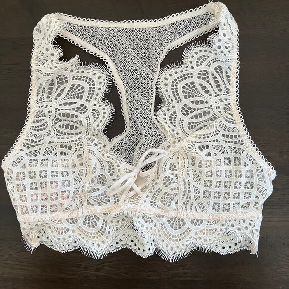 Victoria's Secret Dream Angels Lace Bralette - Picture 1 of 4